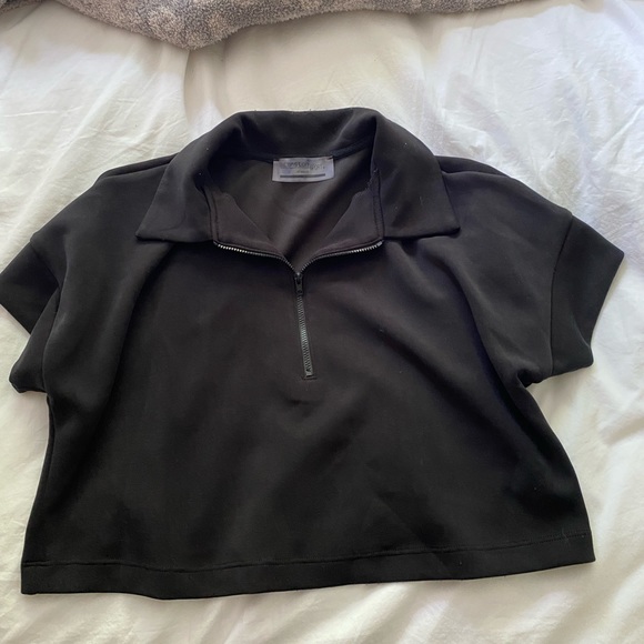 Matching set. Scuba type material, boxier fit. Skirt and top sold together - Picture 1 of 6